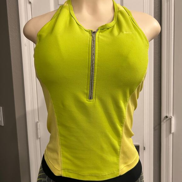 Nike Women’s Workout Set – Medium Tank + Small Nike Pro Leggings - Picture 5 of 9